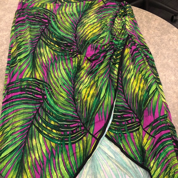 Fun maxi skirt - Picture 1 of 2